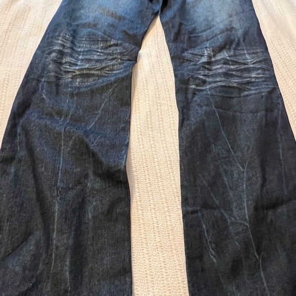 #3333. UnionBay Straight Jeans Slightly Distressed. Size 32X32 NWT - Picture 13 of 13